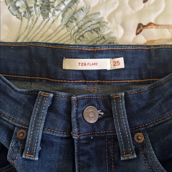 Levi’s 726™ High Waist Flare Jeans - Picture 5 of 7